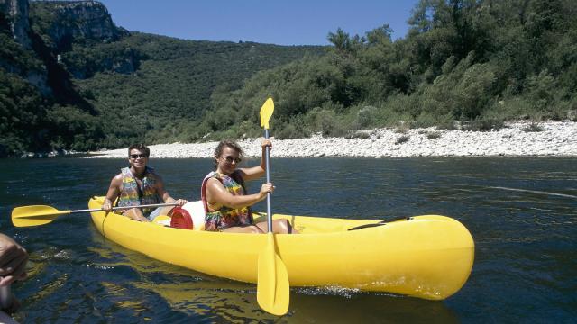 Canoé sur la rivière Ardèche