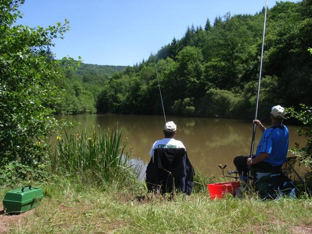 Peche Etang Duzou