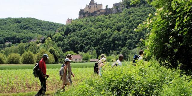 Hiking Dordogne Combas