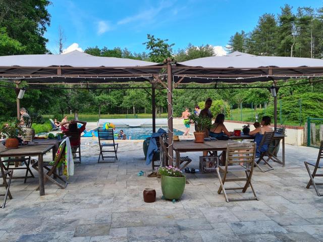 Piscine Et Terrasse Moulin De Crouy