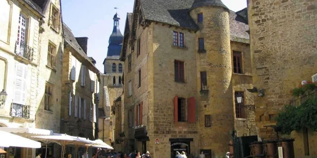 Location Gite Derniere Minute Dordogne Sarlat