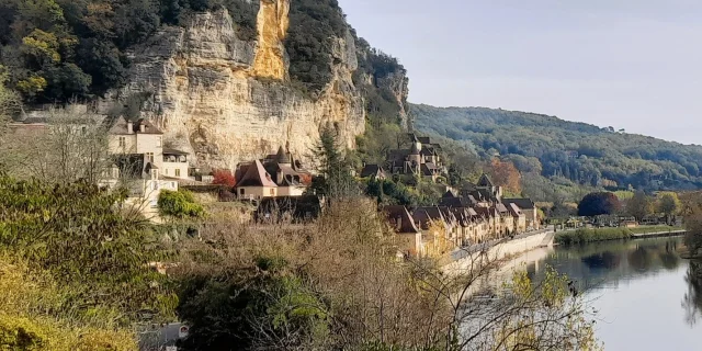 Location Gite Vacances Noel Tourisme Visite Villages Dordogne1