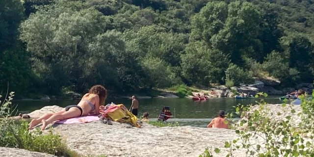 Location Gites Vacances Ardeche Ardeche Sud Saint Marcel Paysage Riviere Plage 12