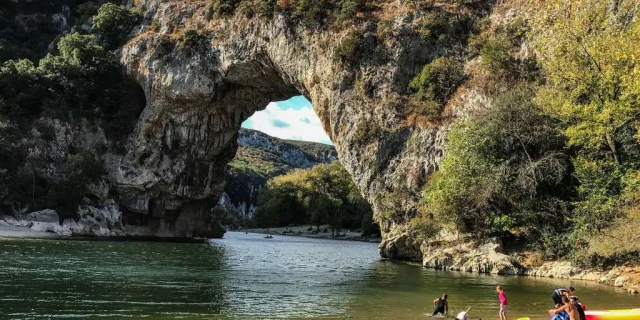 Location Gites Vacances Ardeche Canoe Gorges De L Ardeche