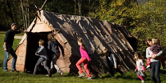 Location Gite Vacances Ariege Loisirs Famille Visite Parc Prehistorique 1