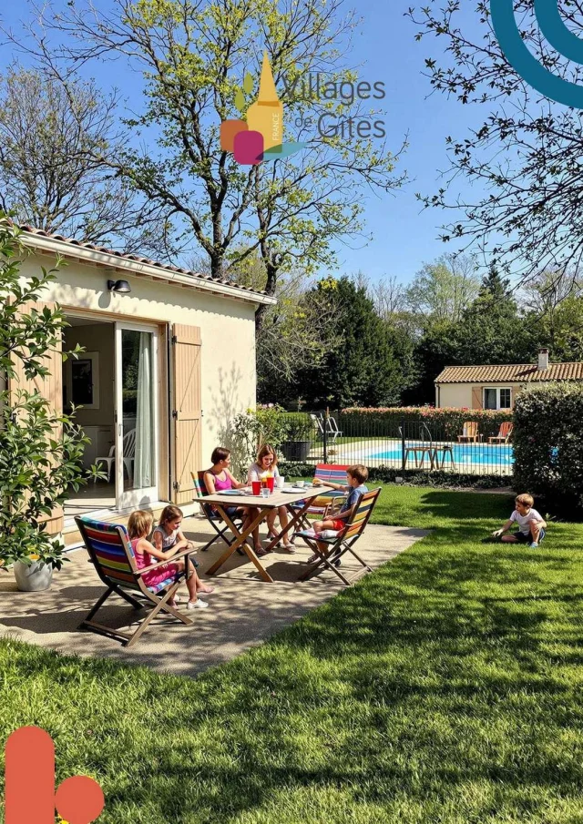 Location Vacances De Paques Gite France Avec Piscine Pour Famille 14